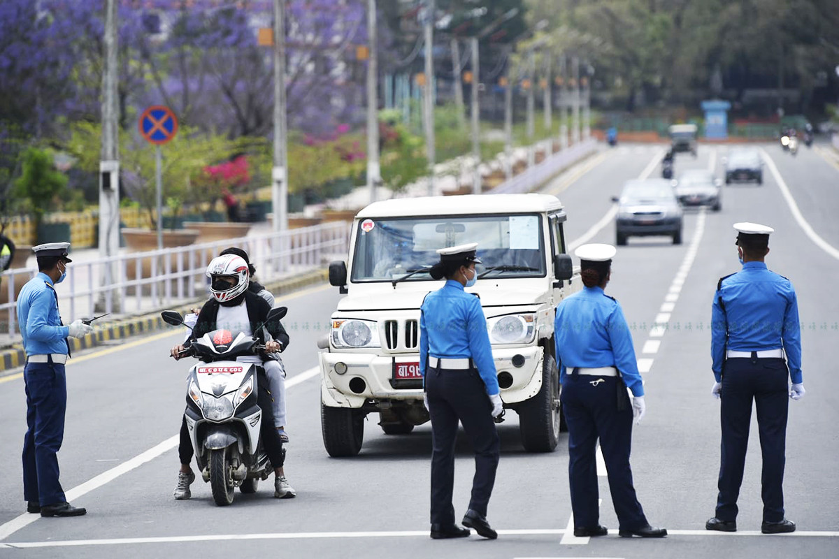 https://raracms.setopati.com/uploads/shares/2020/sujita/lockdown strict/lockdown (1).jpg